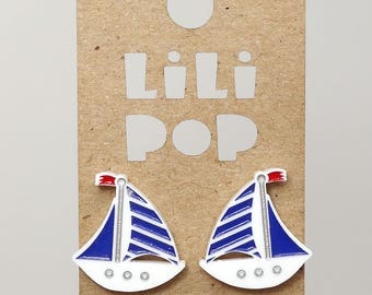 Boucles d'oreille tige clou Voilier nautique Lili0618 plastique récupéré laser
