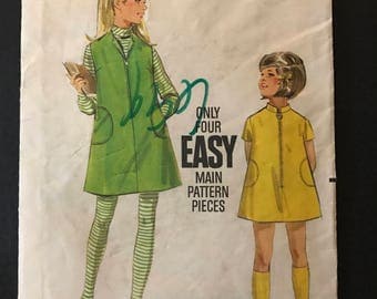 Butterick 4669 - 1960s Girl's A Line Dress or Jumper with Zipper Front - Size 6 Chest 25