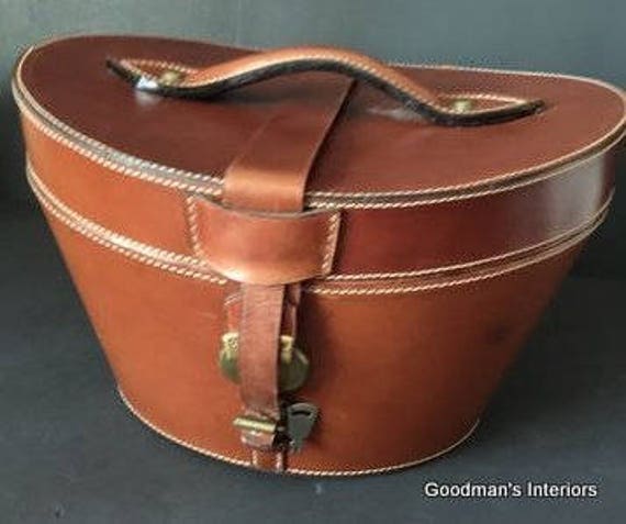 Vintge Bombay Company Leather Hat Box Suede Lined Brass Lock and Key