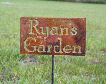 Custom Garden Stake, garden marker, Gardener Gift, Mom's Garden, Dad's Garden, My garden sign, garden stake, memorial sign, pet memorial