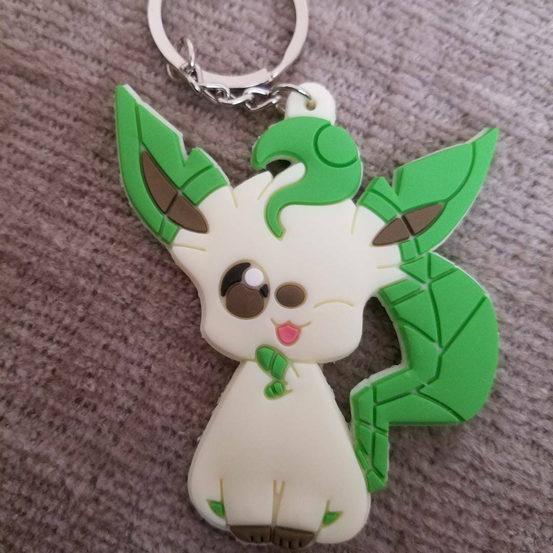 leafeon plush keychain