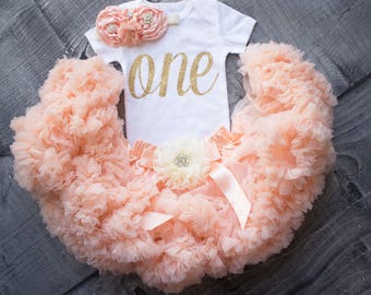 First birthday outfit girl, Girl 1st birthday outfit, Glitter Gold Outfit, Birthday Outfit, 1st Birthday, Glitter Gold Outfit, 1st birthday