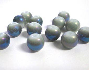 10 pearl beads shiny iridescent blue gray painted glass 8mm (O-45)