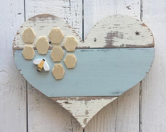 Honey bee, wood heart, honey bee decor, honey bee gift, wood heart, bee decor, bee lover, bee gift, wooden heart, bee artwork