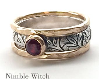 Vintage style ring. Sterling silver garnet ring. Boho artisan style. Gemstone ring with gold. Stacking ring. Rustic look. Gift for her