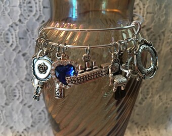 Titanic Charm Bangle/Titanic Jewelry/Titanic Themed Jewelry/Titanic Bangle/Titanic Bracelet/Titanic Movie Jewelry/Titanic