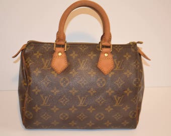Authentic Louis Vuitton Monogram Speedy 25 Handbag Purse in Brown 80's Vintage - "Good Condition" (SALE - 77 % OFF)