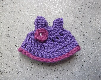 1 Robe miniature, mini robe couleur violet et prune au crochet réalisée à la main, miniature au crochet, accessoires poupée