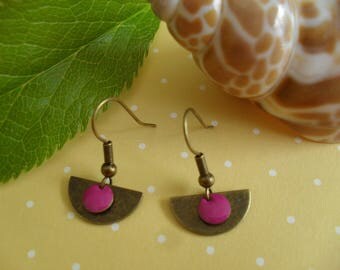 Earrings with enamel