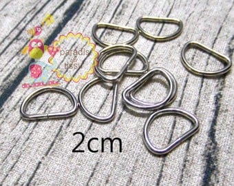 Set of 20 Stirrup shaped D silver 2cm