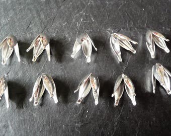 Set of 15 tupile silver 12mm flower bead caps