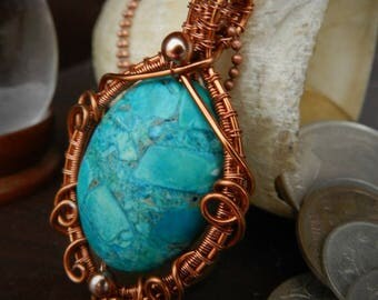 Pendant "Vivian" wire wrapping and reconstituted turquoise