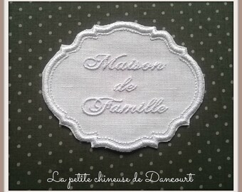 White Gustavian family house Medallion