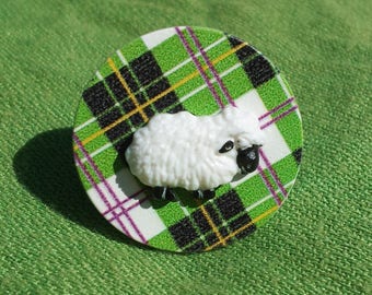 Ring "Scottish Sheep" - cabochon tartan and black and white sheep