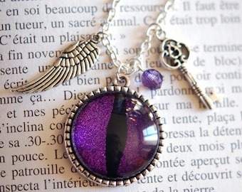 Eye of Dragon and its charms necklace
