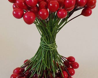 Vintage / Double Ended Floral Stamens / Holly Berries / Unaltered Bunch