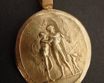 Ares, Aphrodite and Eros - Cameo pendant
