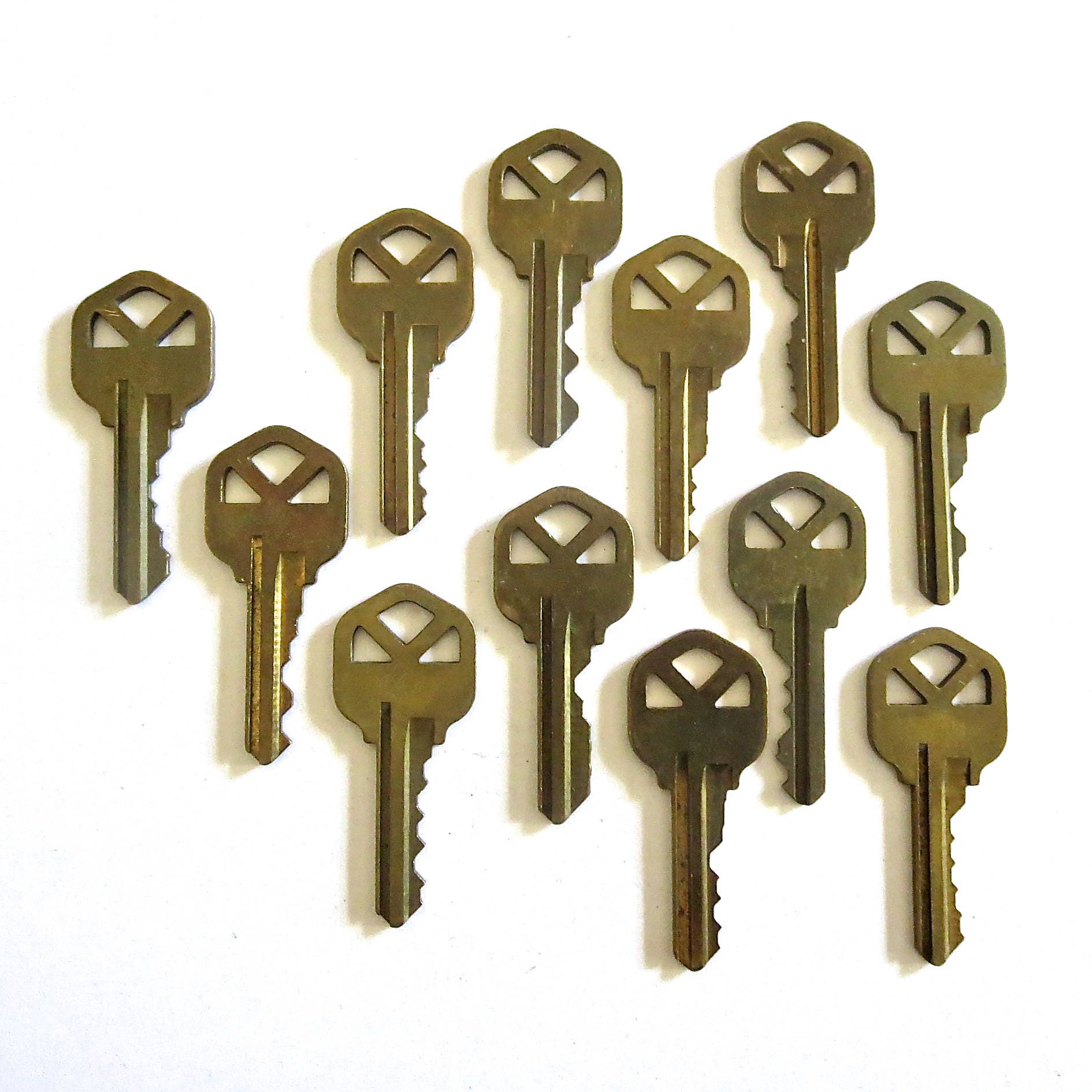 Keys Key collection 12 Vintage stamping keys Antique keys DIY