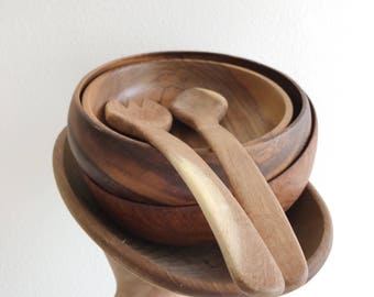 wooden spoons / salad servers / carved wood spoons