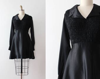 vintage 1960s mini dress // 60s black baby doll dress