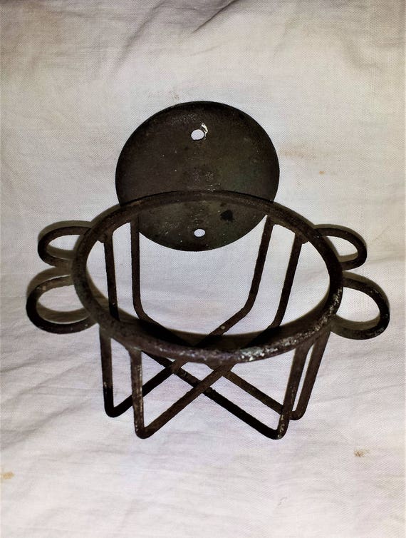 Antique metal wire cup holder bathroom