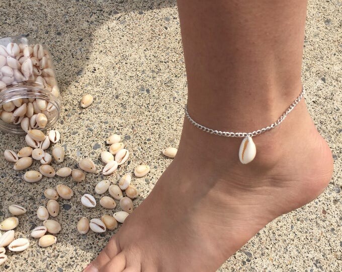 Seashell anklet,boho anklet,seashell jewelry,summer anklet,anklet for women,seashells anklet,silver anklet,anklet,chain anklet,seashells