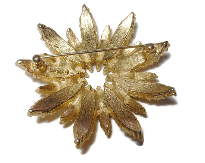 FREE SHIPPING Avon 'Starflower' brooch, layered flower pin, brutalist 1970s ragged, floral pin, star pin, sun burst, gold tone