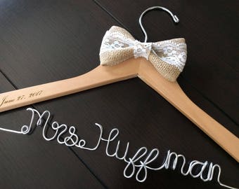 Bride hanger, custom wire hanger, bridal hanger, bride gift, bridesmaids gift, custom made hanger, Burlap wedding hanger, bridesmaid gift