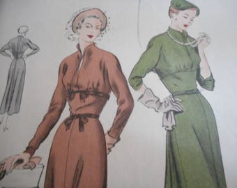 Vintage 1950's Vogue 6564 Dress Sewing Pattern, Size 14 Bust 32