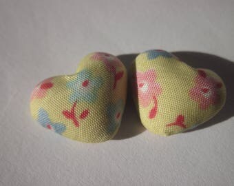 2 heart applique in fabric on metal stick 1.6 cm (W20)