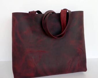 LARGER TOTE BAG 48 WITH ZIPPER CLOSURE IN CIDER BROWN SMOOTH CALFSKIN main image 1