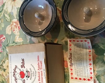 The Original Apple Baker-Christian Ridge Pottery-Classic-Set 2-New in Box-1983