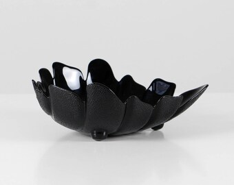Black porcelain dish, black porcelain bowl, black textured bowl, large leaf bowl, nubby porcelain bowl
