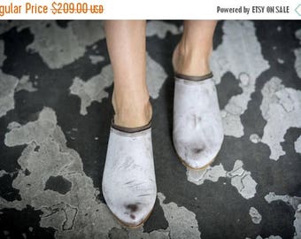 CIJ SALE White Sandals, Leather Sandals, Slide Sandals, White Mules, Handmade Sandals, White Flats, Pointed Toe Flats, Summer Shoes, Clemenc