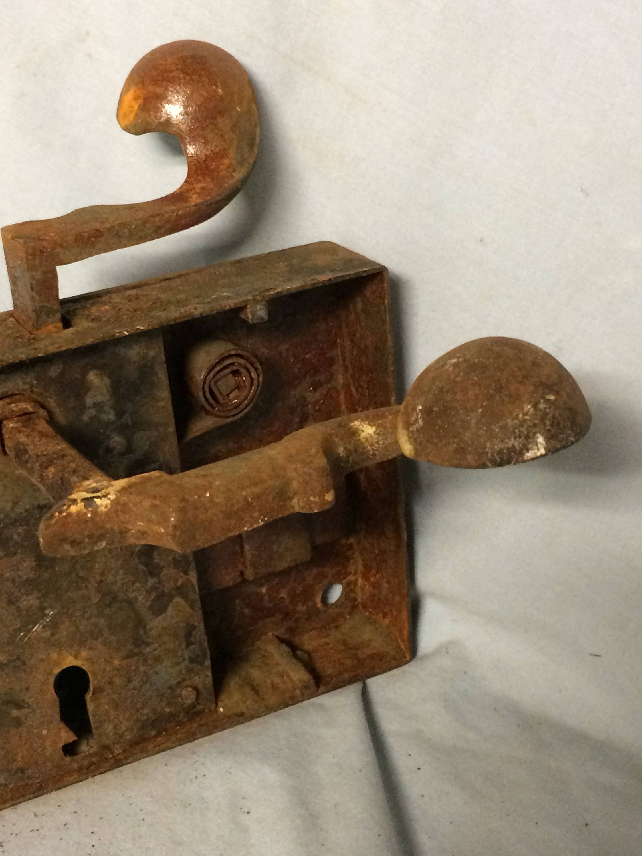 Antique Iron Pennsylvania German Door Lock Elbow Lock Lever