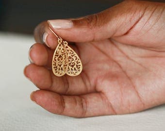 Gold Earrings, Earrings, Gold Chandelier, Filigree Earrings, Drop Earrings, Gold Earrings Dangle, Tear Drop Earrings, Delicate Earrings