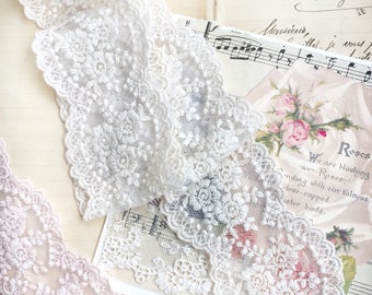 cotton vintage style lace. narrow vintage lace . lace edging. lace for vintage sewing. cotton lace