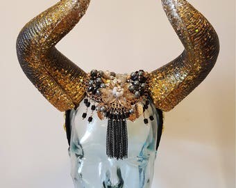 Gold and Silver Jeweled Horn Headdress, Horn Headpiece, Burning Man Horn Headdress, Festival Headpiece, Burlesque, Maleficent Horns