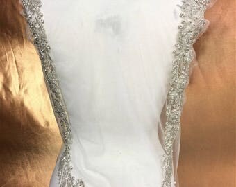 NA25-H1680 A LINE WITH A SHEER BONED WAISTLINE EMBROIDERED APPLIQUE main image 0