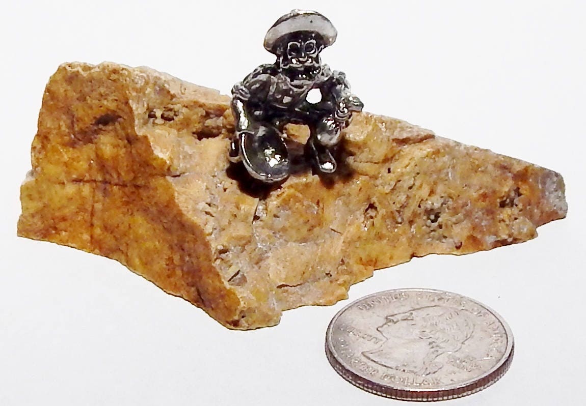 Pewter Gold Miner Prospector Panning Figurine Rare Angle
