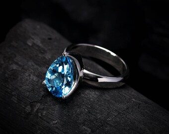 Blue Topaz Ring 8 | Sterling Silver Ring | December Birthstone | Teardrop Natural Swiss Blue Topaz Gemstone Jewelry
