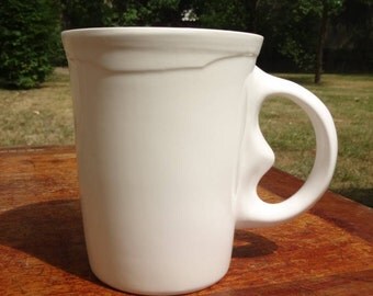 Porcelain cup shell