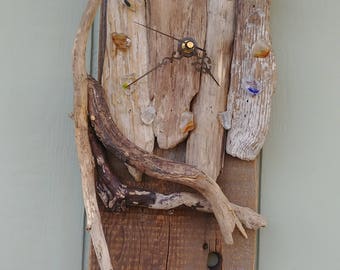 Driftwood clock | Etsy