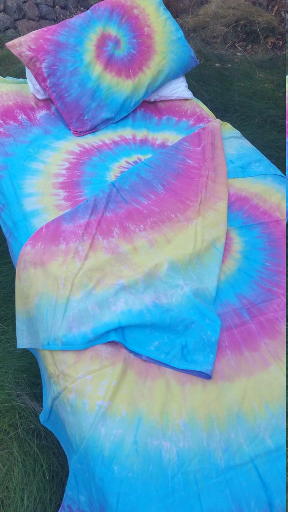 Tie dye Twin XL Unicorn Blanket Gift cotton sheet set.