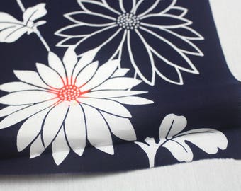 Japanese Vintage Yukata Cotton Fabric. Full Bolt Available (Ref: 1549)