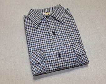 vintage 1970's -Sears- Men's long sleeve Flannel shirt. 'New Old Stock'. 50/50 Cotton Poly blend - Gun check...Great colors. Large