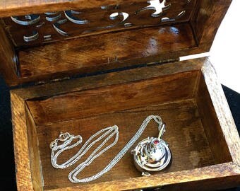 The Vampire Diaries Inspired Elena Gilbert Vervain Locket Necklace 925 Sterling Silver Nina Dobrev TVD