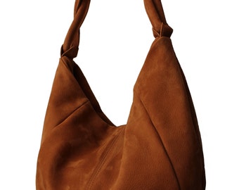 Suede bag, suede leather bag, luxury bag, fashion bag, automne bag, bags from France, travel bag