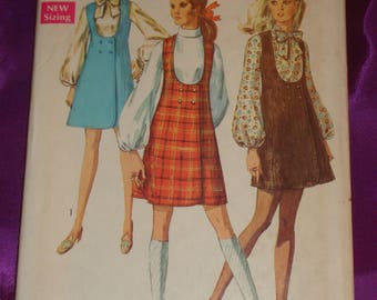 1960s 60s Vintage Mod U Neck Double Breasted Jumper n Long Full Sleeve Blouse 3 Vws COMPLETE Simplicity Pattern 8345 Bust 36 Inches 92 Cm