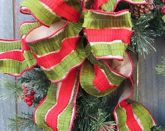 Handmade Wreaths and Christmas Tree Toppers by HornsHandmade